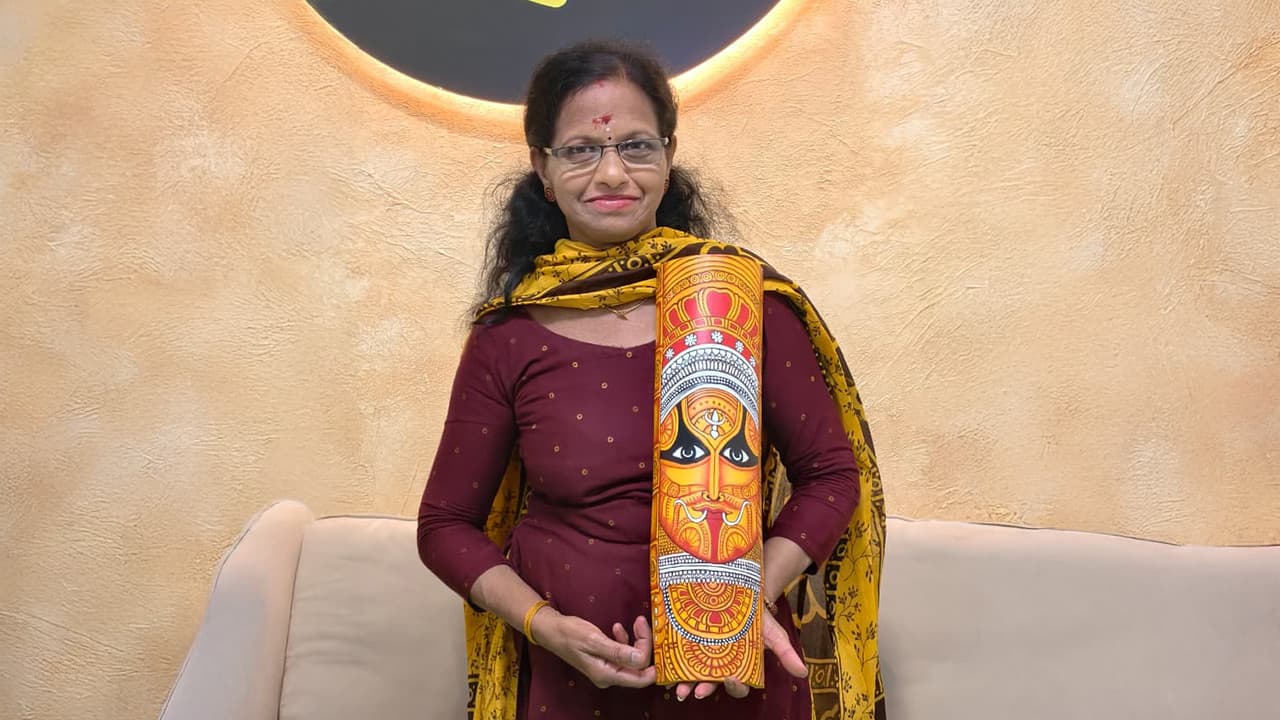 Mural painting class